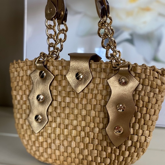 Michael Kors Tan Weave and Gold Accent Handbag - Picture 2 of 8